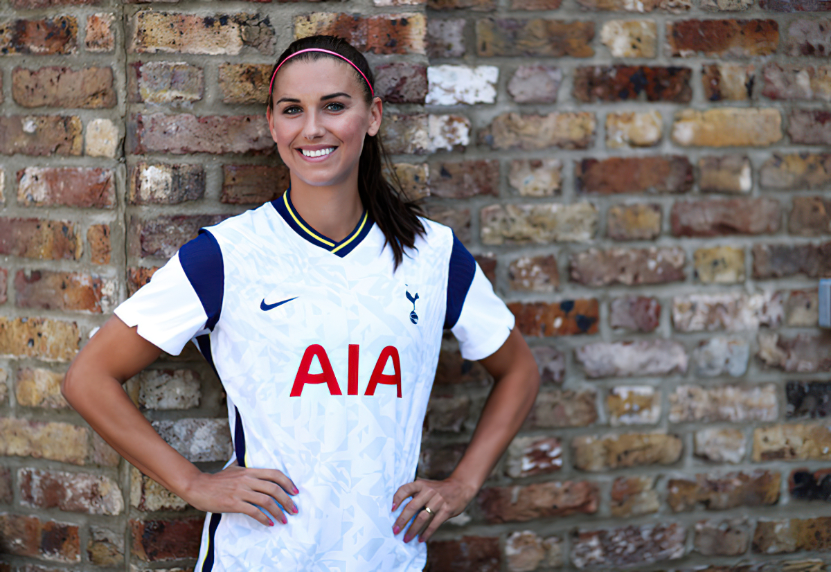 Premier League club transfer